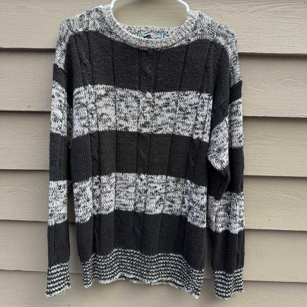 Unbranded Men's Grey and Black Jumper